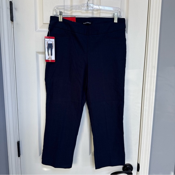 HILARY RADLEY Pull on Pants sit at waist slim leg 23" inseam Indigo Blue M NWT - Picture 5 of 11